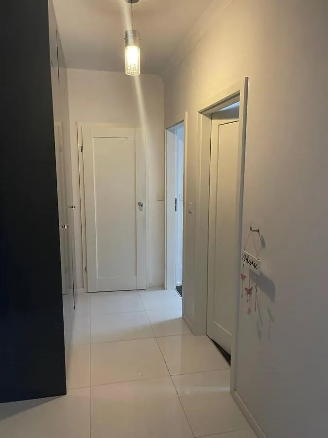 House4You Apartament Sakura Airport Chopin Warszawa 0*,  Polska