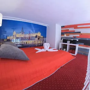https://angel-in-cracow-nice-gallery.krakowhotelspoland.com